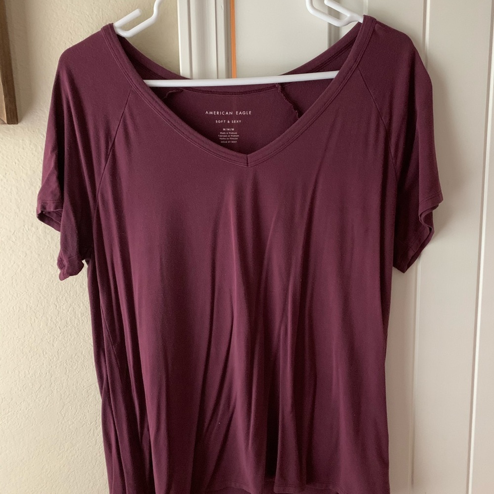 garnet american eagle soft and sexy tee